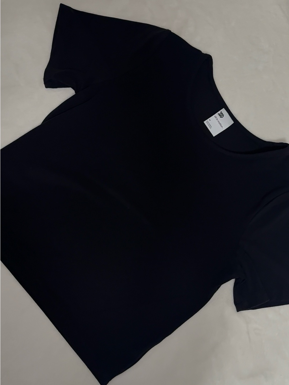all in motion Black Short Sleeve Crewneck Tee